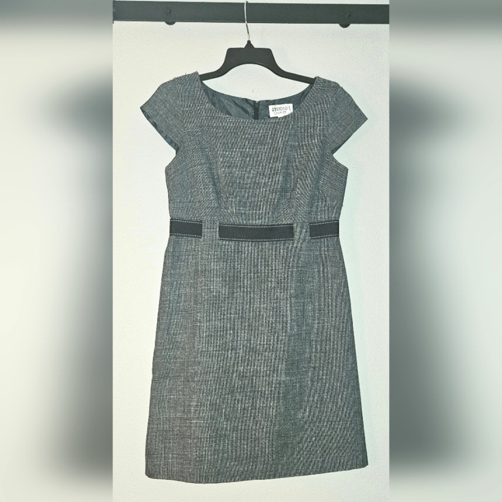 Studio 1 Black and Gray Pencil Dress Size 8P